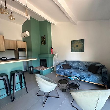Charmant Appartement T2 Au Coeur Des Vignes Cogolin Εξωτερικό φωτογραφία