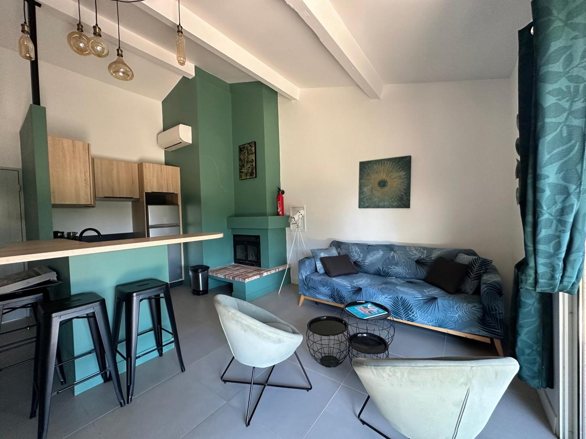 Charmant Appartement T2 Au Coeur Des Vignes Cogolin Εξωτερικό φωτογραφία