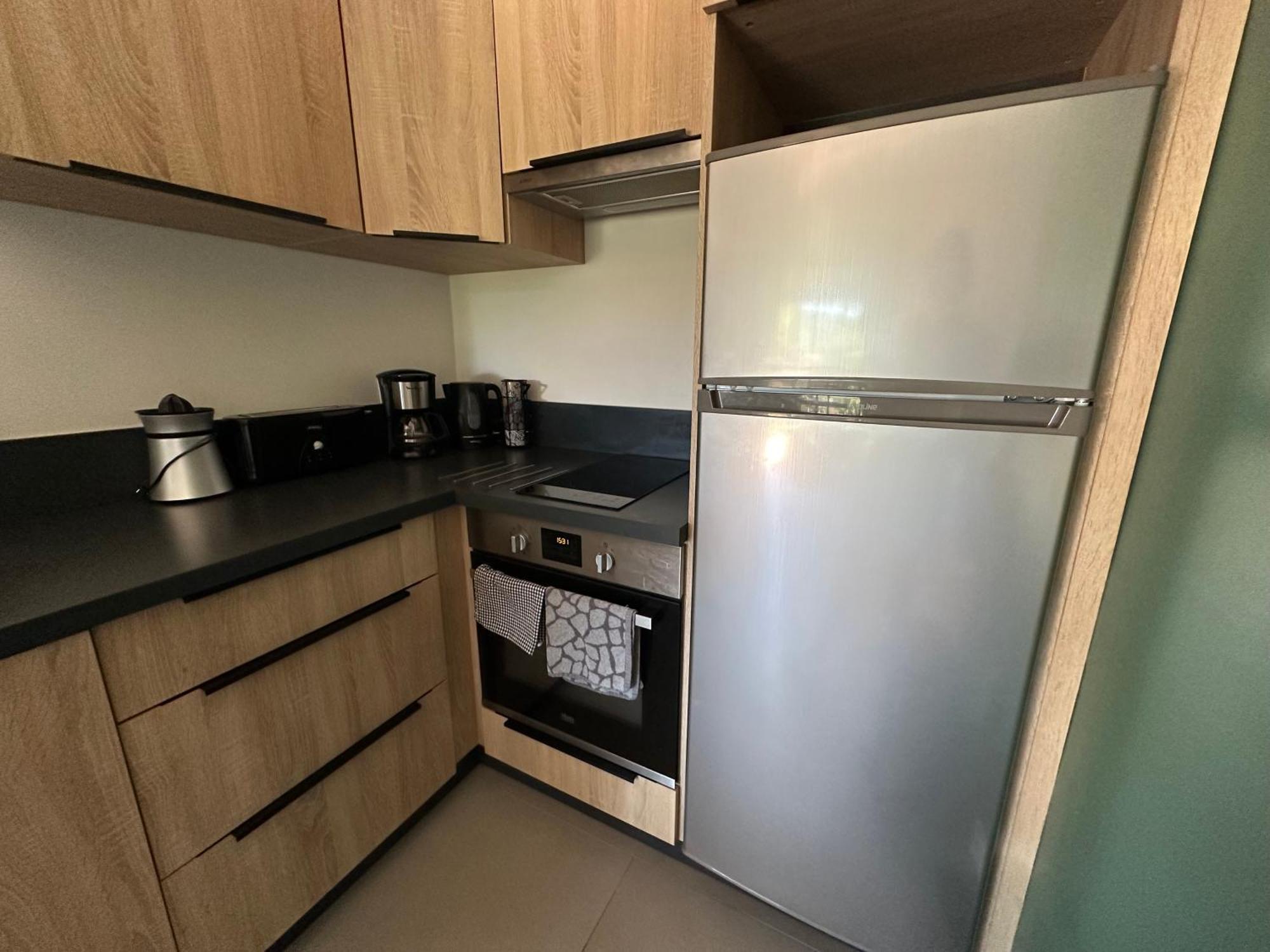 Charmant Appartement T2 Au Coeur Des Vignes Cogolin Εξωτερικό φωτογραφία